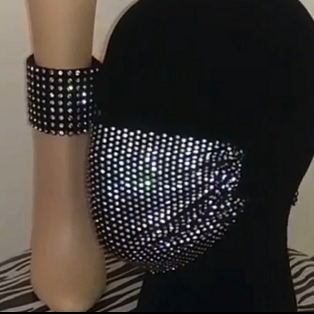 Fashion Mesh Rhinestone Face Mask  ☆ - Picture 2 of 7